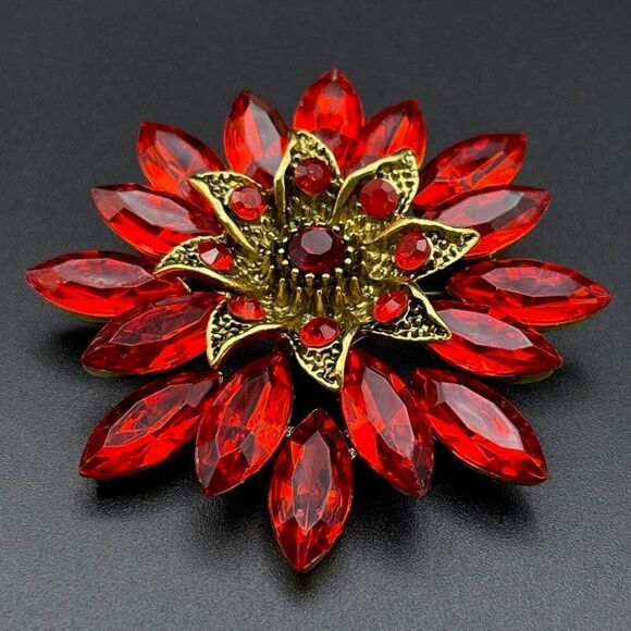 Yellow Gold with Ruby Red Crystal Round Flower Pin Back Brooch - Picture 2 of 8